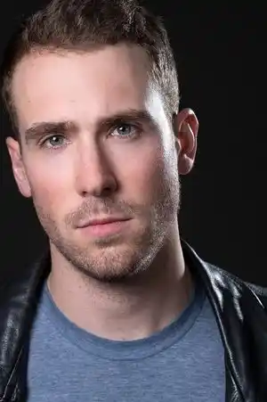 Matthew Shaw fotoğrafı