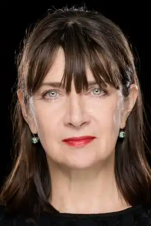 Maureen Beattie fotoğrafı
