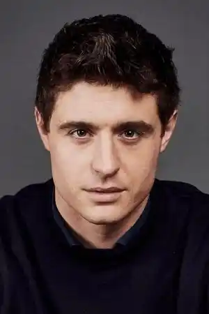 Max Irons fotoğrafı