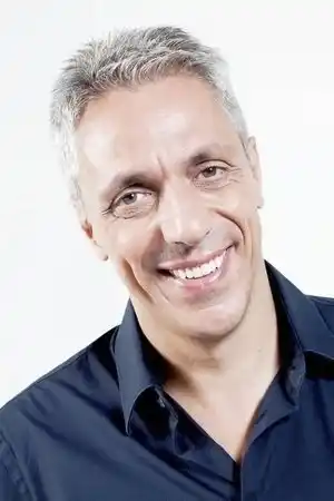 Max Pisu fotoğrafı