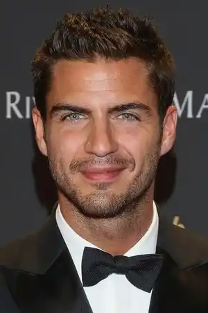 Maxi Iglesias fotoğrafı