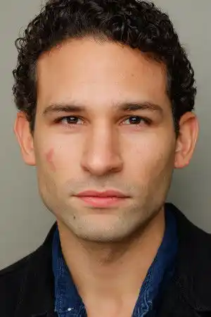 Maxwell Almono fotoğrafı