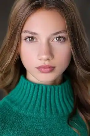 Maya Le Clark fotoğrafı