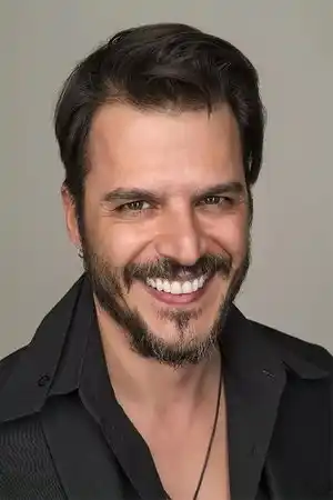 Mehmet Günsür fotoğrafı