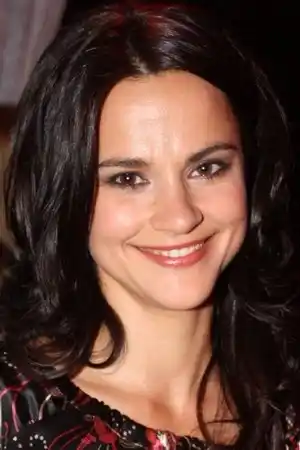 Melinda Kinnaman fotoğrafı