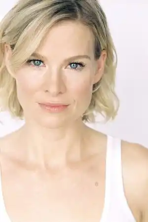 Melinda Page Hamilton fotoğrafı