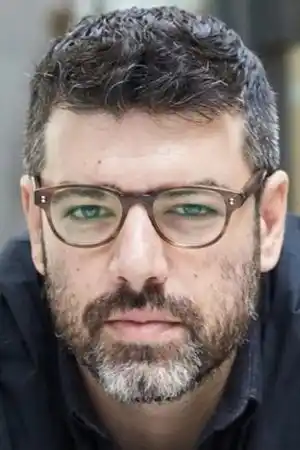 Mert Baykal fotoğrafı