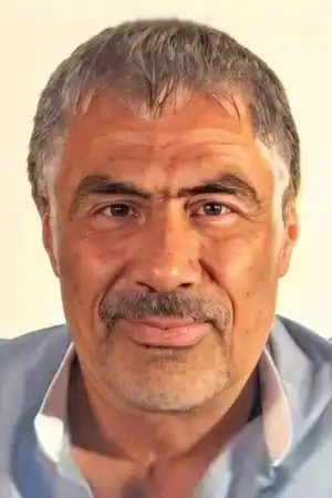 Mesut Hakyemez fotoğrafı