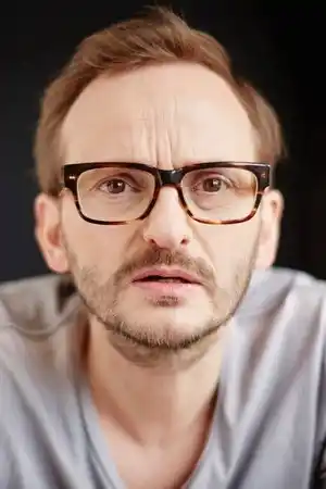 Milan Peschel fotoğrafı
