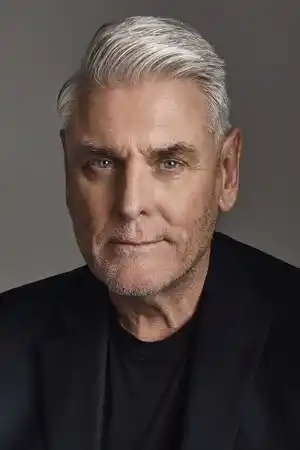 Mitchell Mullen fotoğrafı