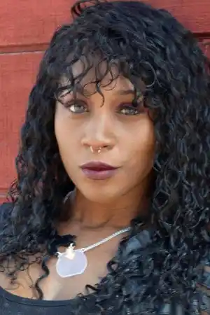 Monique Dupree fotoğrafı
