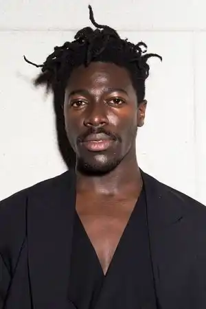 Moses Sumney fotoğrafı