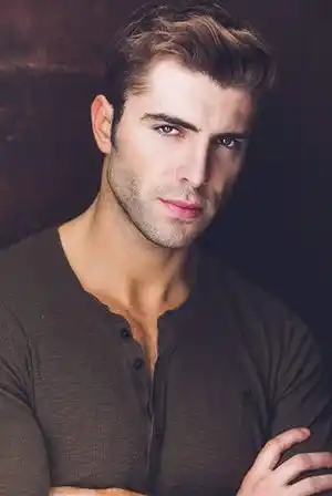 Myles Clohessy fotoğrafı