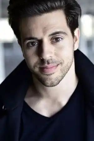 Nassim Avat fotoğrafı