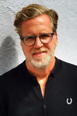 Ned Martel fotoğrafı