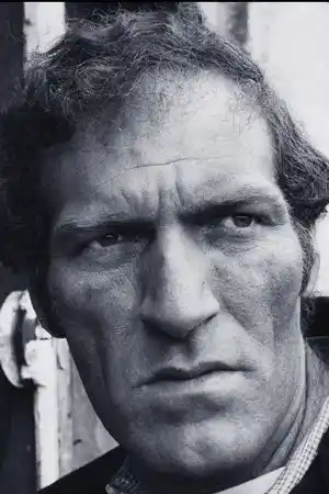 Neil McCarthy fotoğrafı