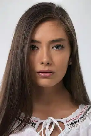 Neslihan Atagül fotoğrafı