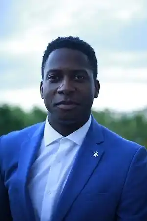 Nican Robinson fotoğrafı