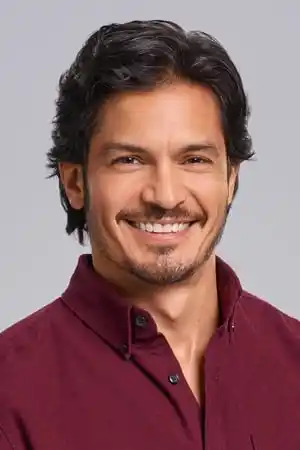 Nicholas Gonzalez fotoğrafı