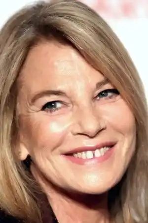 Nicole Calfan fotoğrafı