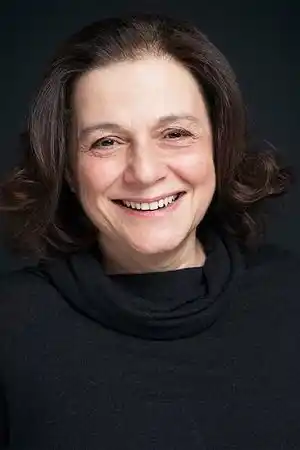 Nihal Koldaş fotoğrafı