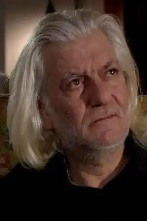 Nihat İleri fotoğrafı