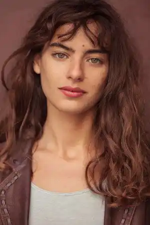Nina Aboutajedyne fotoğrafı