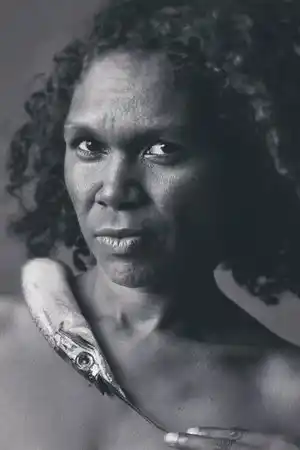 Ningali Lawford fotoğrafı