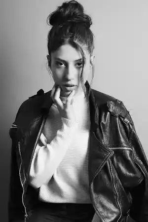 Noa Fisher fotoğrafı