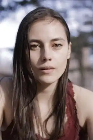 Noemie Nakai fotoğrafı