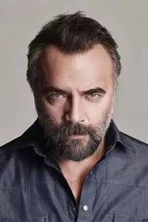 Oktay Kaynarca fotoğrafı