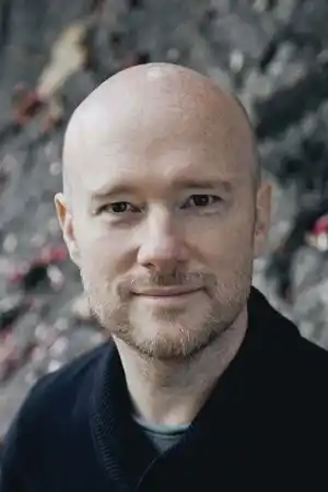 Olen Steinhauer fotoğrafı