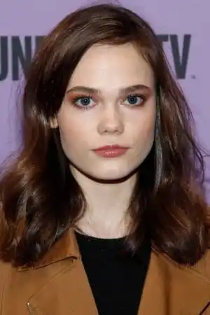 Oona Laurence fotoğrafı