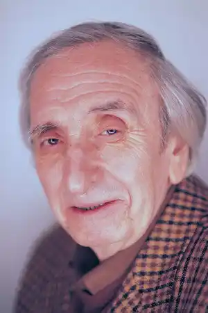 Orhan Aksoy fotoğrafı