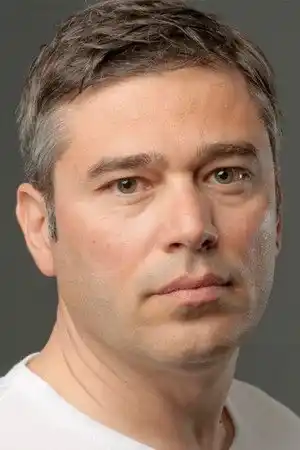 Özgür Özgülgün fotoğrafı