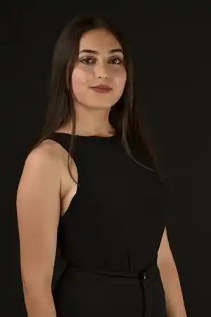 Özlem Kaya fotoğrafı