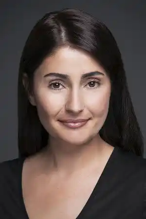 Özlem Taş fotoğrafı