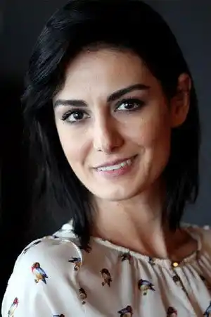 Özlem Yılmaz fotoğrafı