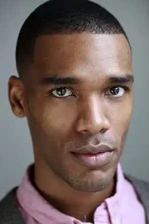 Parker Sawyers fotoğrafı