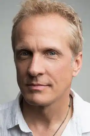 Patrick Fabian fotoğrafı