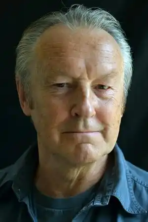 Paul Leonard fotoğrafı
