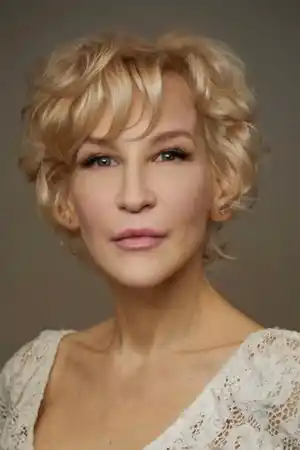Penny Balfour fotoğrafı