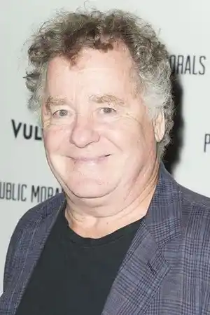 Peter Gerety fotoğrafı