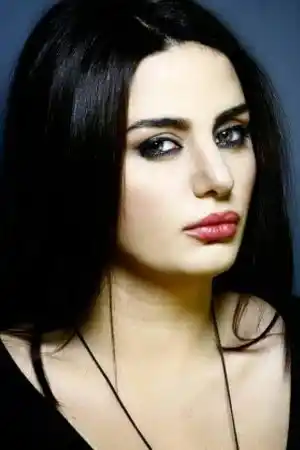 Pınar Dikici fotoğrafı
