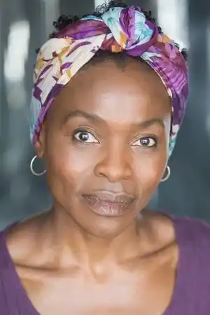 Rakie Ayola fotoğrafı