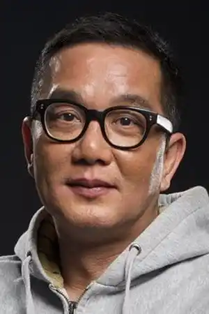 Raymond Yip Wai-Man fotoğrafı