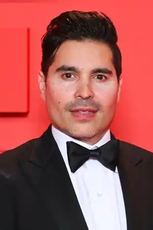 Reza Fahim fotoğrafı