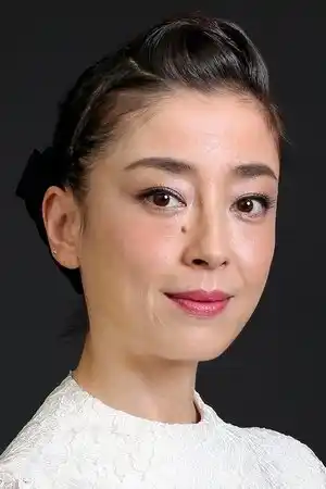 Rie Miyazawa fotoğrafı
