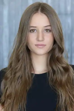 Riley Lewis fotoğrafı