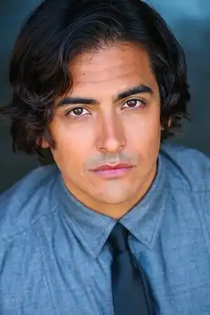 Robbie Daymond fotoğrafı